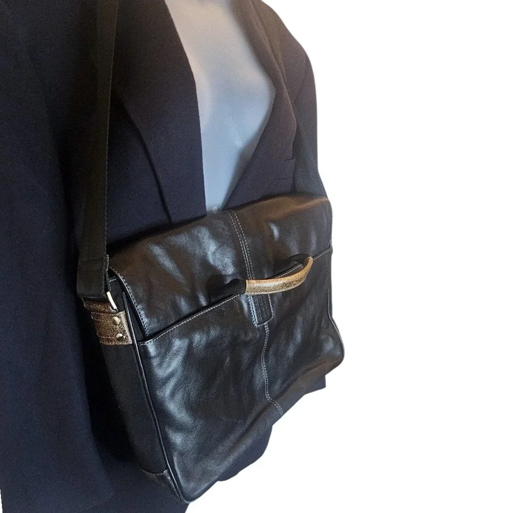 Boconi Black Leather Messenger Bag Briefcase Crossbody Laptop‎ Satchel Work Bag